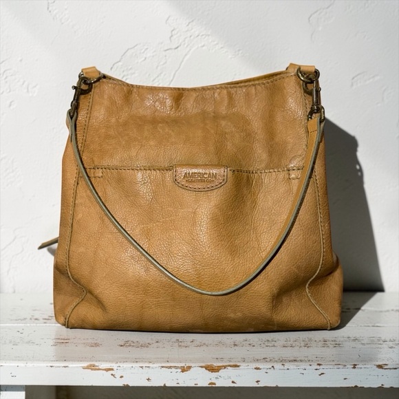 American Leather Co. Handbags - American Leather Co. Austin Triple Entry Bucket Shoulder Bag Women’s